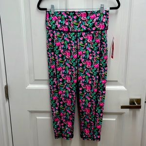 NWT Lilly pulitzer weekender highrise crop low tide navy garden variety leggings